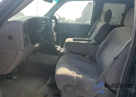 2000 Chevrolet Silverado C1500 from USA, damaged, VIN 1GCEC19T3YZ330464